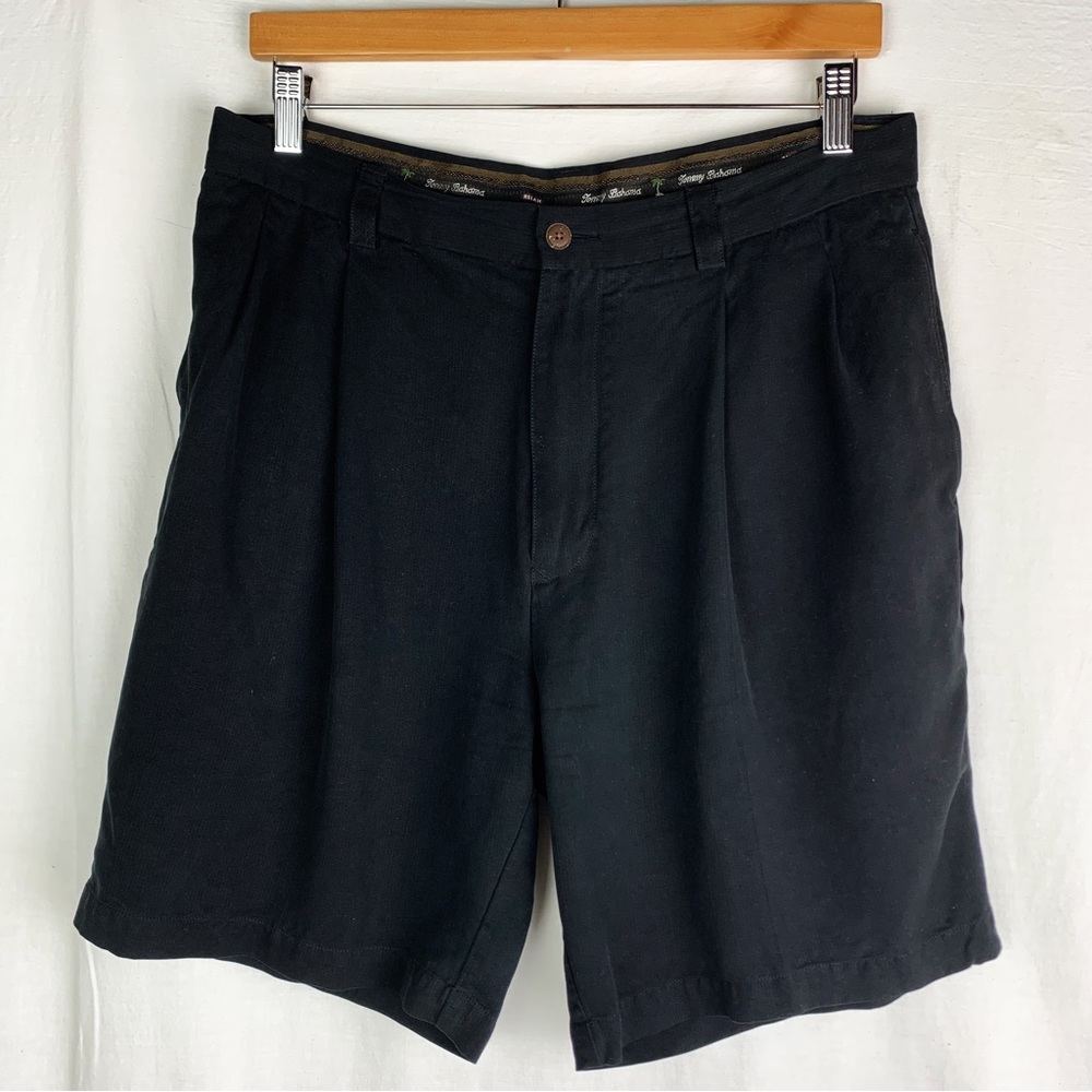 Tommy Bahama Black Front Pleated Dress Shorts Relax 100% Silk size 34